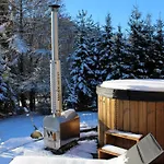 Semesterbostad 1000 Berge Kamin & Whirlpool