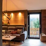 1000 Berge Kamin & Whirlpool Semesterbostad *