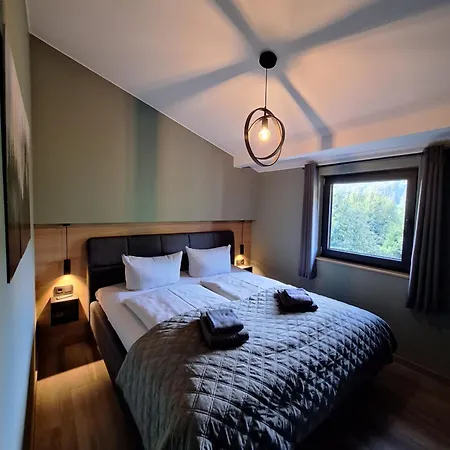 1000 Berge Kamin&whirlpool Ferienhaus *