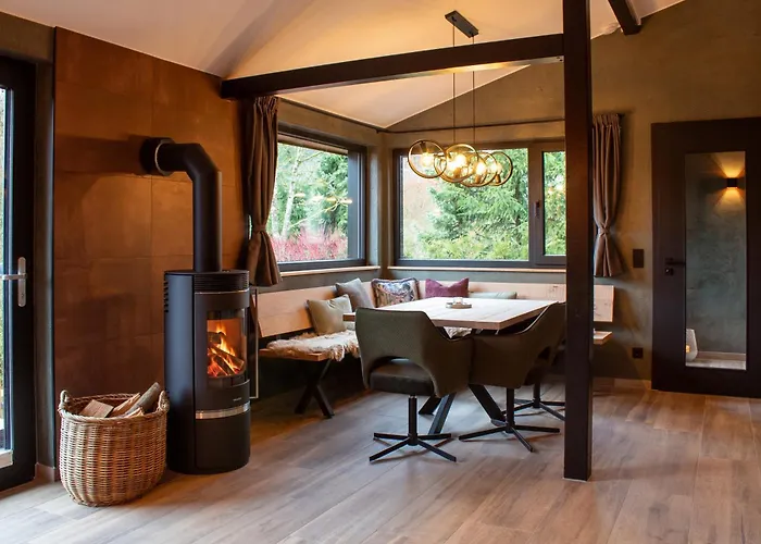 Holiday home 1000 Berge Kamin & Whirlpool Winterberg